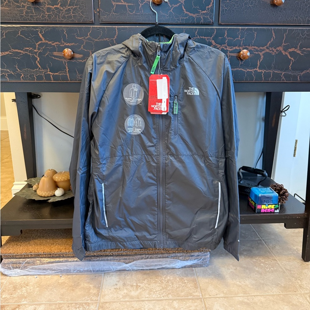 THE NORTH FACE youth Reversible Breezeway Wind Jacket